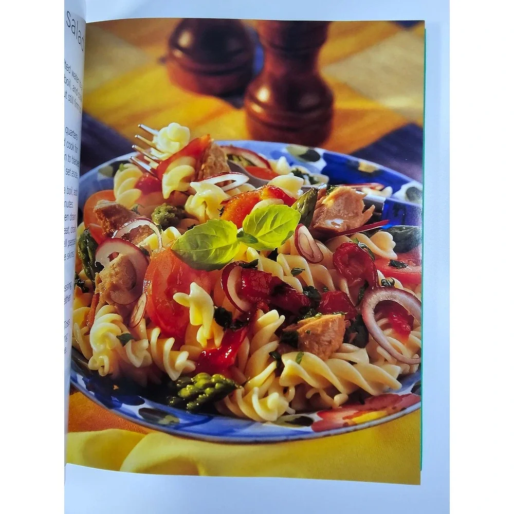 Perfect Pasta Cookbook Parragon Publishing 100+ Essential Recipes Hardcover 2007